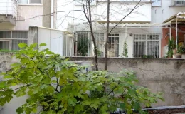 Pendik’te Gözaltındaki Şahıs Camda Asılı Kaldı