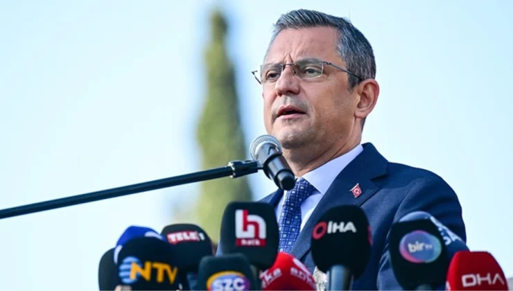 CHP lideri Özel’den “Anayasa mitingi” çağrısı: 14 Ocak’ta herkesi Tandoğan Meydanı’na bekliyoruz