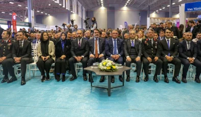 Doğu Anadolu Kariyer Fuarı başladı