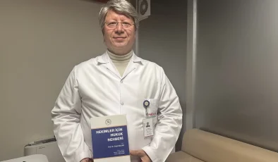 Beyin Cerrahı Profesörden Hayat Boyu Eğitim Tavsiyesi