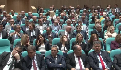 Bakan Tekin’den eğitimcilere: ‘Biz bütün kararlarımızı sizlerle alıyoruz’