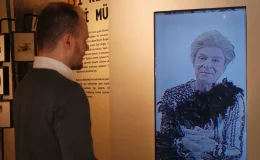 Zeki Müren’in Bursa Kent Müzesi’nde Özel Sergisi Açıldı