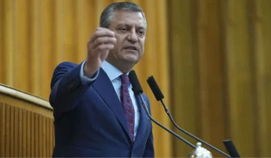 CHP lideri Özel’den İYİ Partili Çömez’e: Aday oldu, muhtar kadar oy aldı