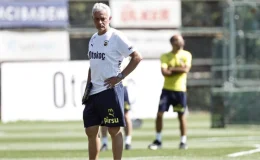 Jose Mourinho’dan rakiplerine bomba gönderme: Umarım maaşları ödeyebilirler