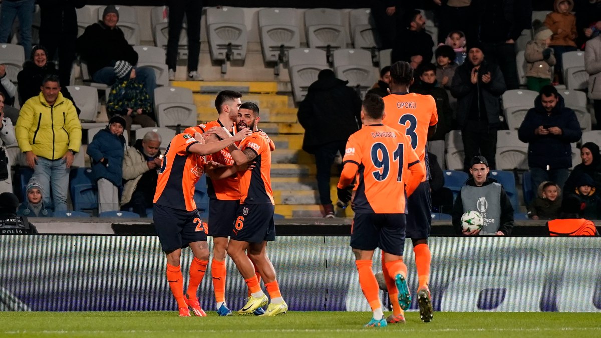 Başakşehir, Heidenheim’ı üç golle geçti