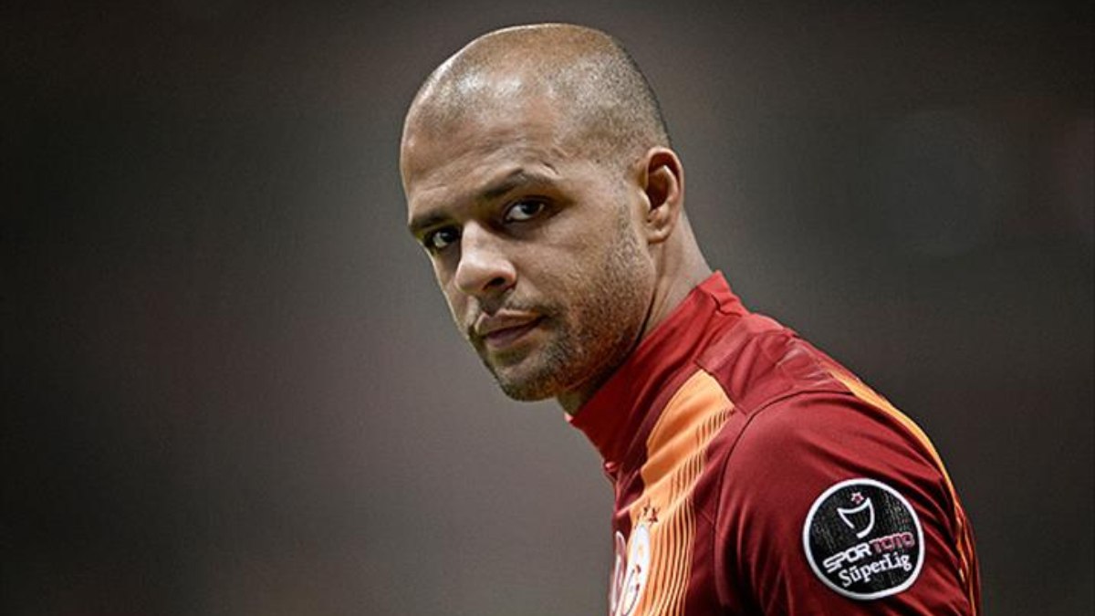 Felipe Melo, Beşiktaş Stadı’nın önünden paylaşım yaptı