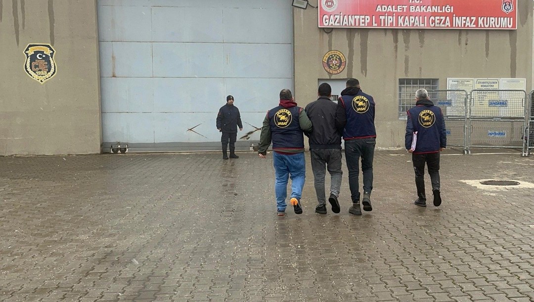Gaziantep’te 20 yıl cezası bulunan uyuşturucu taciri yakalandı