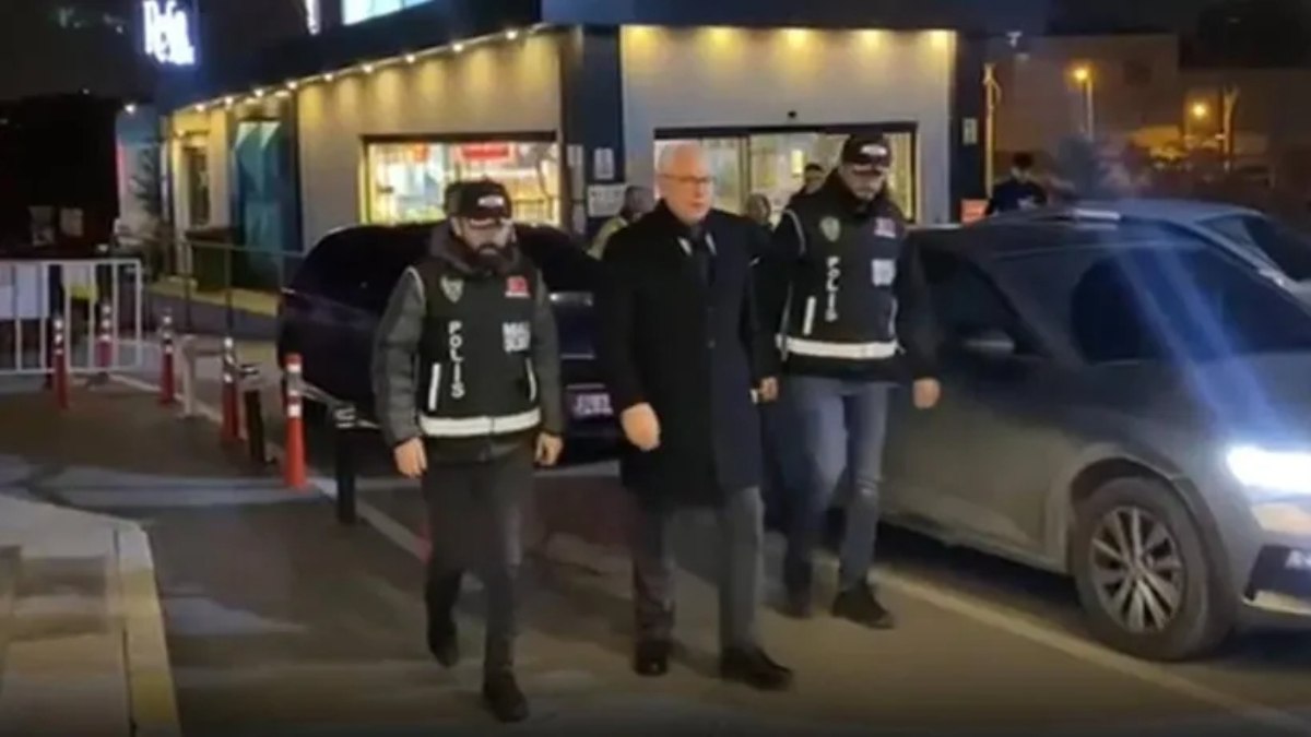 Beykoz Belediyesi’ne operasyon: Şüpheliler adliyeye sevk edildi
