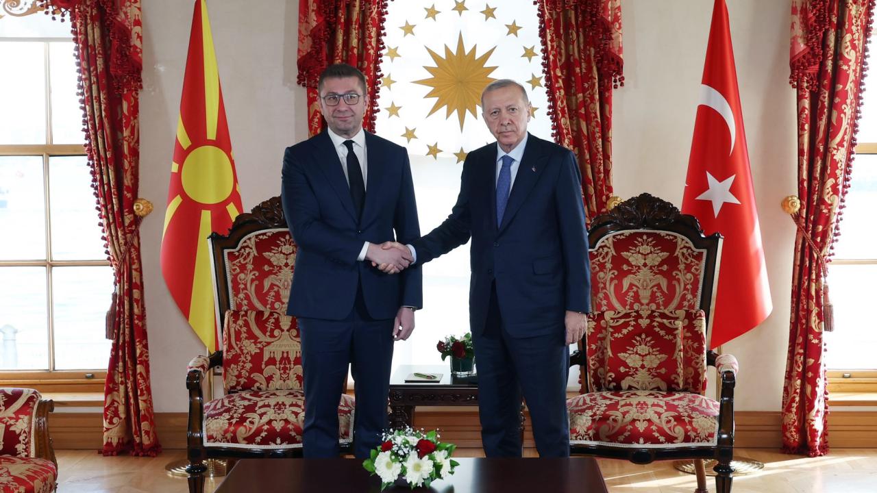 Cumhurbaşkanı Erdoğan, Hristijan Mickoski’yi kabul etti