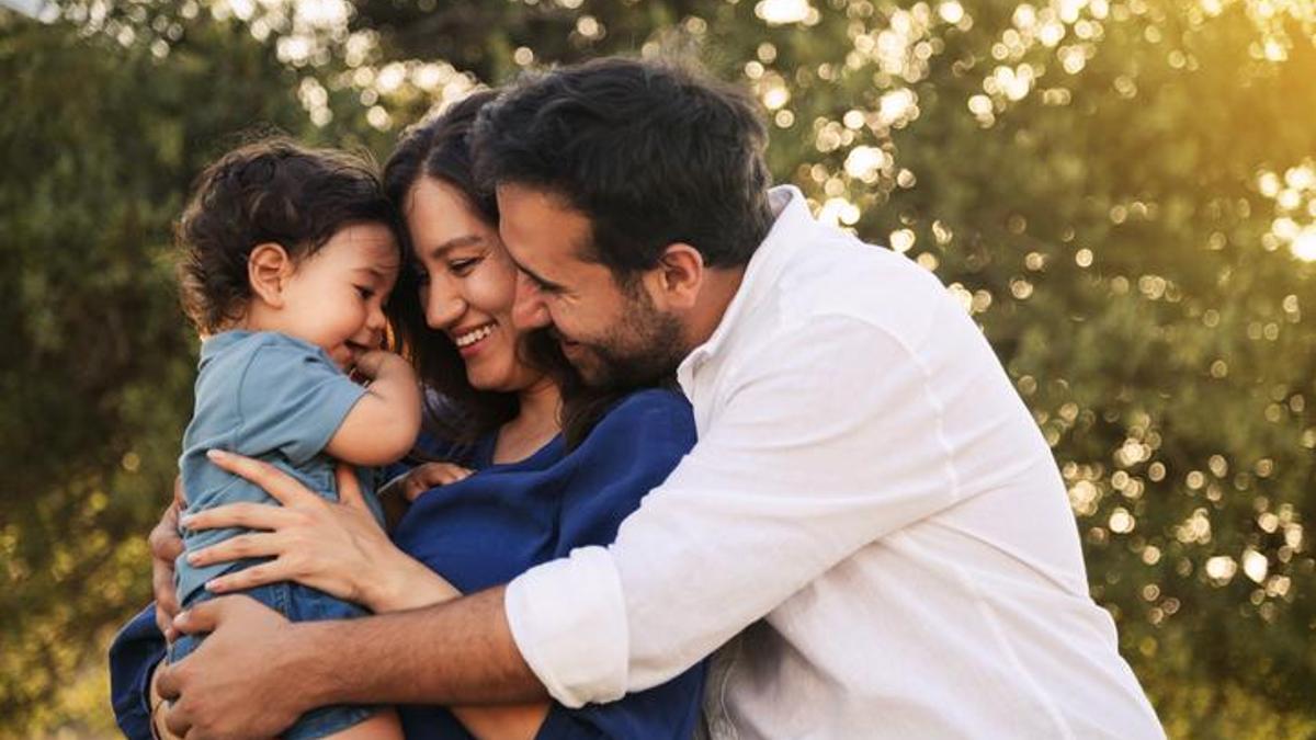 Aile İle İlgili Sözler… Kısa, Uzun, Anlamlı Aile İle İlgili Cümleler…
